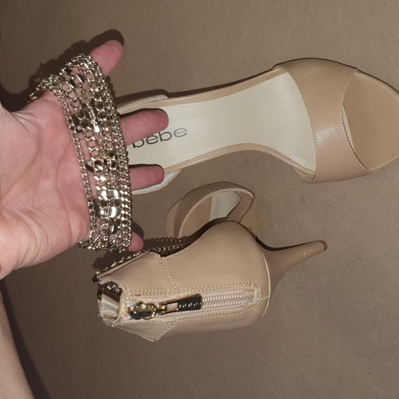 Bebe heels - Picture 2 of 6